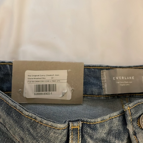 NWT Everlane “the Curvy cheeky Jean” crop length size 27, high-rise - Picture 3 of 4
